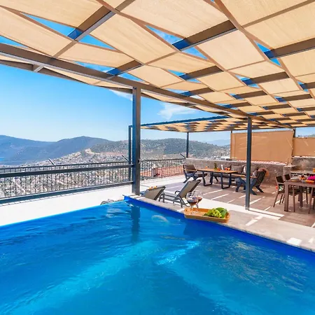 Luxury With Pool And Sauna In Ferienhaus *