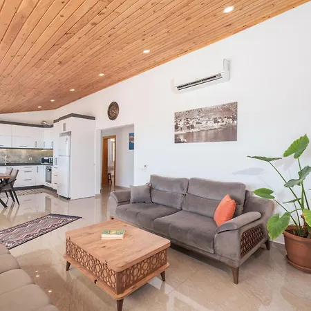 Luxury With Pool And Sauna In Ferienhaus *
