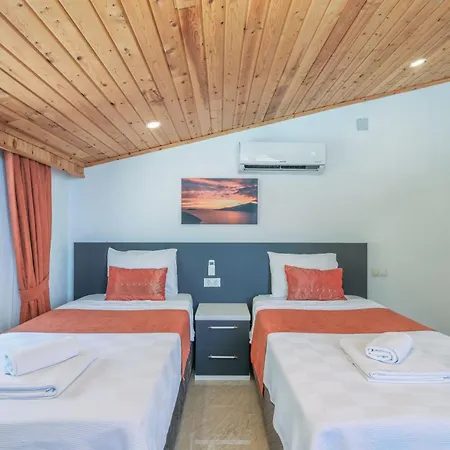 Luxury With Pool And Sauna In Ferienhaus *